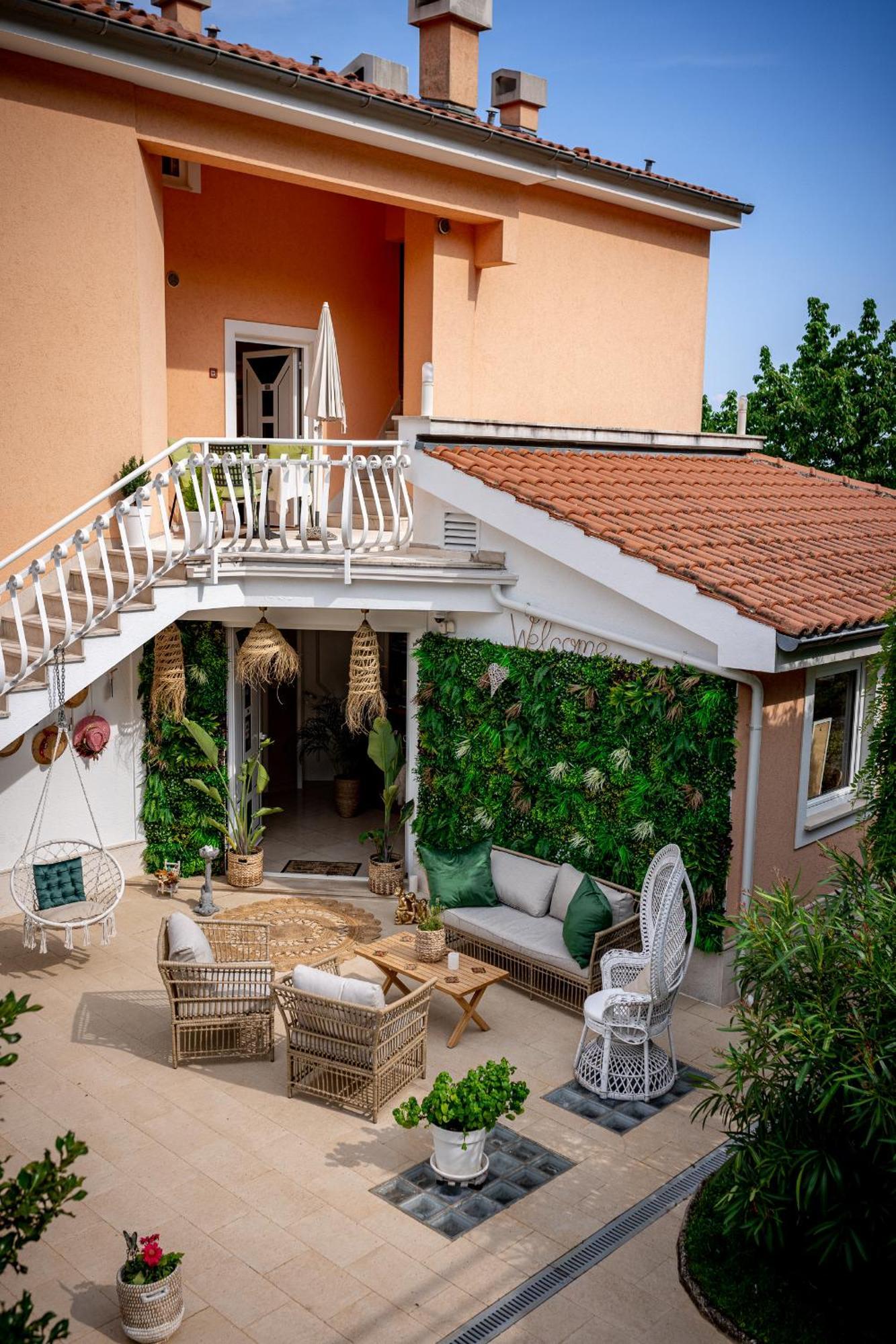 Villa Nada Ловран Экстерьер фото