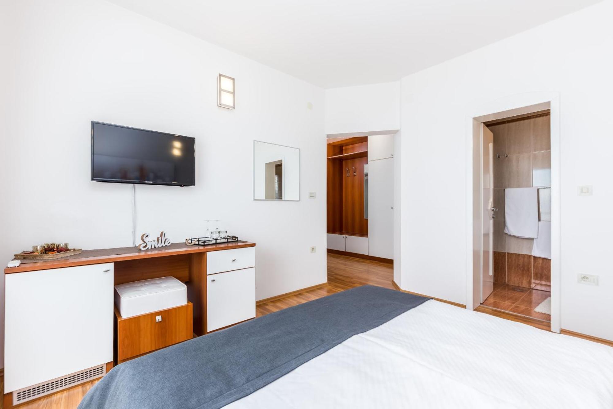 Villa Nada Ловран Экстерьер фото