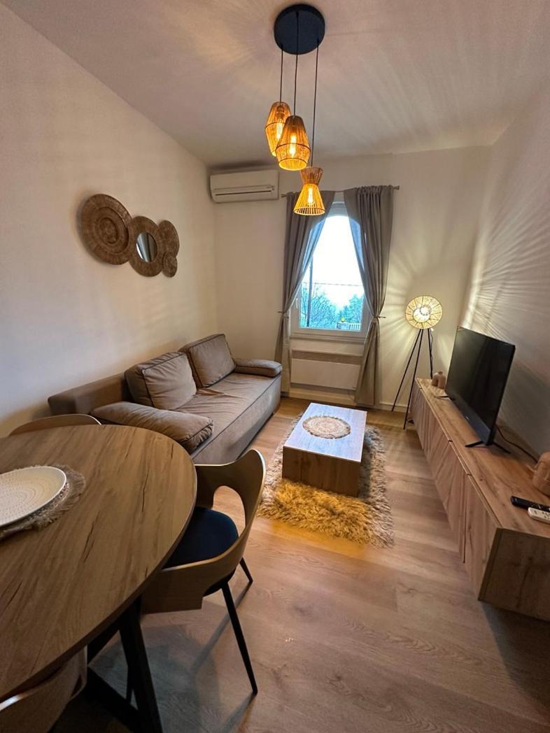 Villa Nada Ловран Экстерьер фото
